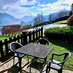 Bellavista With Pool & Lakeview 아파트