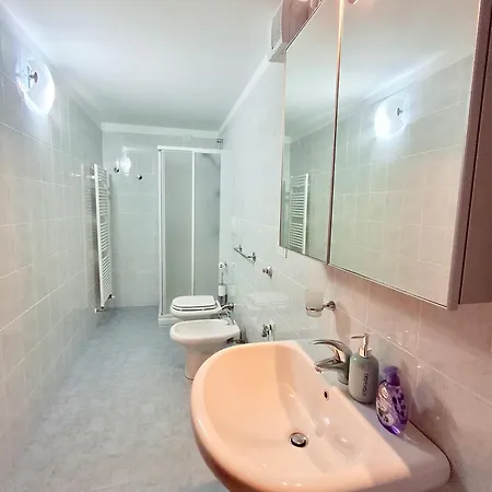 Bellavista With Pool & Lakeview