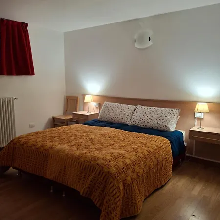 Apartmán Bellavista With Pool & Lakeview